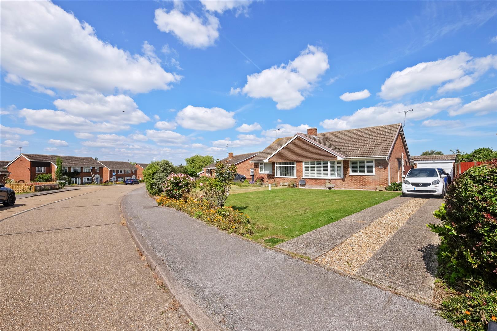 2 Bed, 1 Bath Property For Sale in Sandpiper Road, CT5 4TP